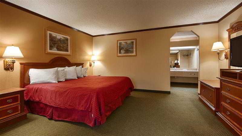 Best Western Inn Of Nacogdoches Exterior photo