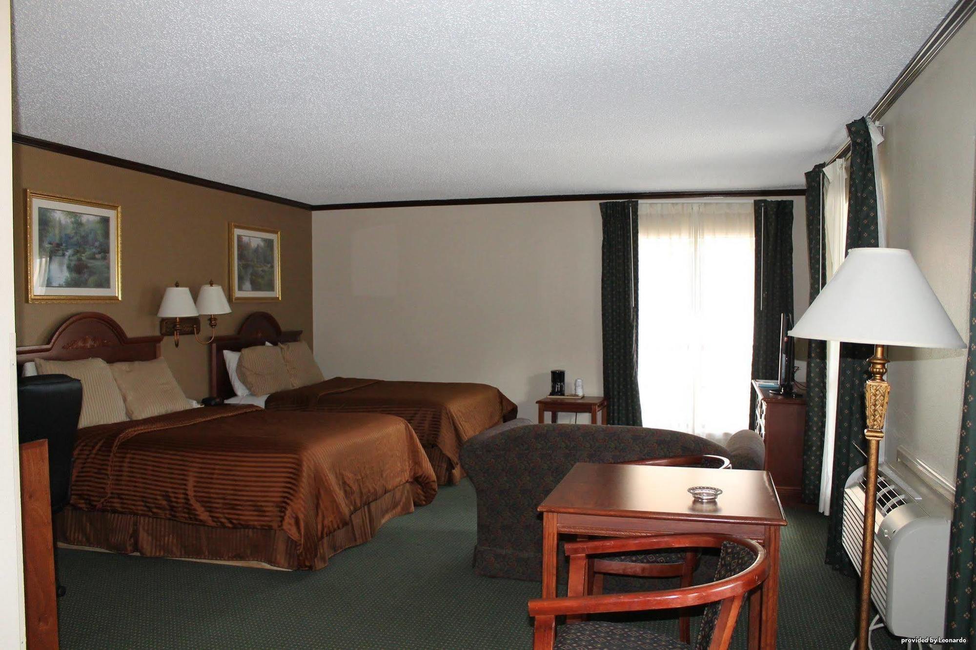 Best Western Inn Of Nacogdoches Exterior photo