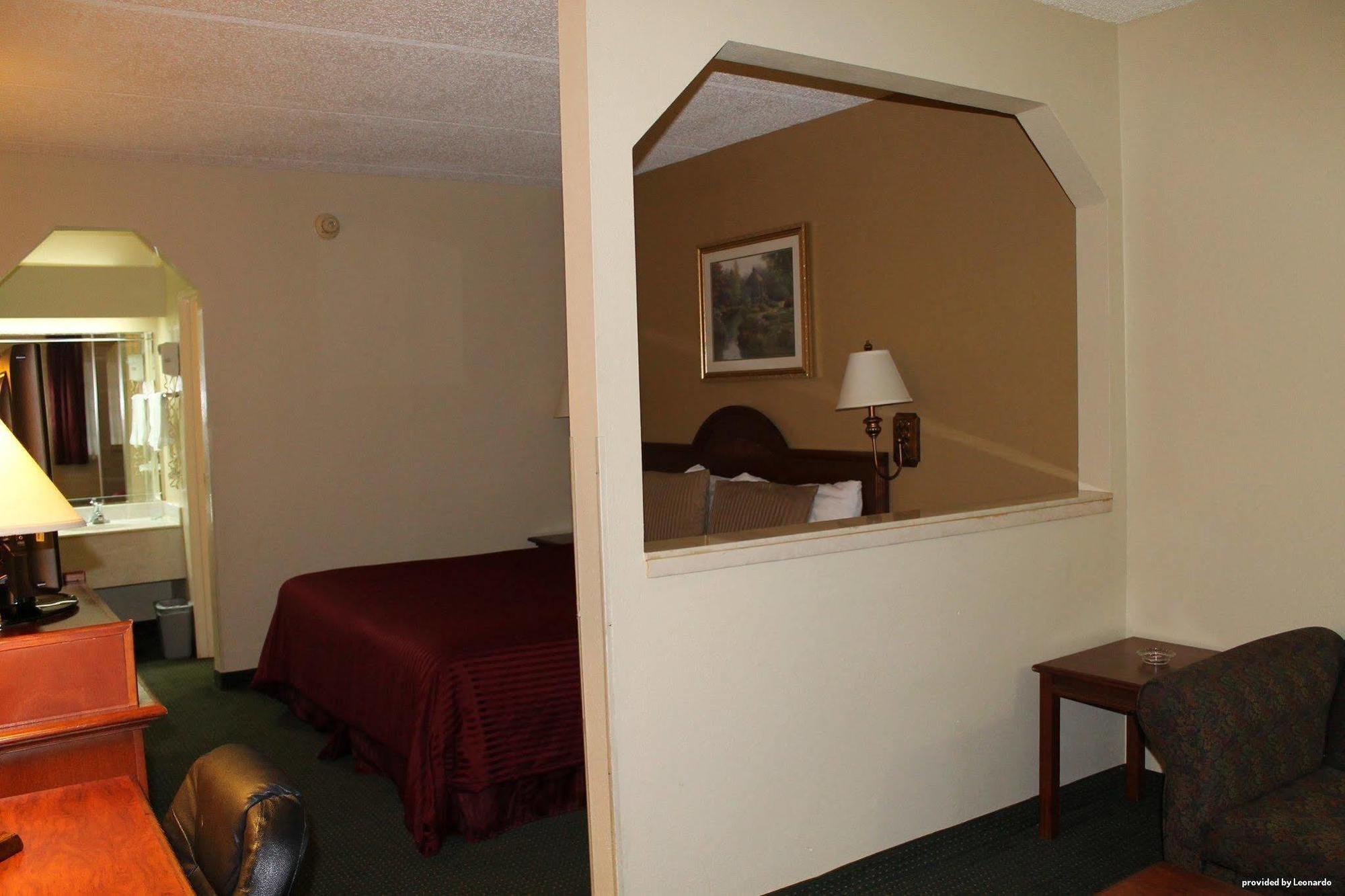Best Western Inn Of Nacogdoches Room photo
